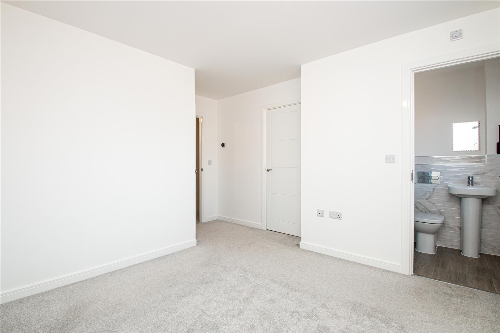 Hallikar Drive, Whitehouse, Milton Keynes
